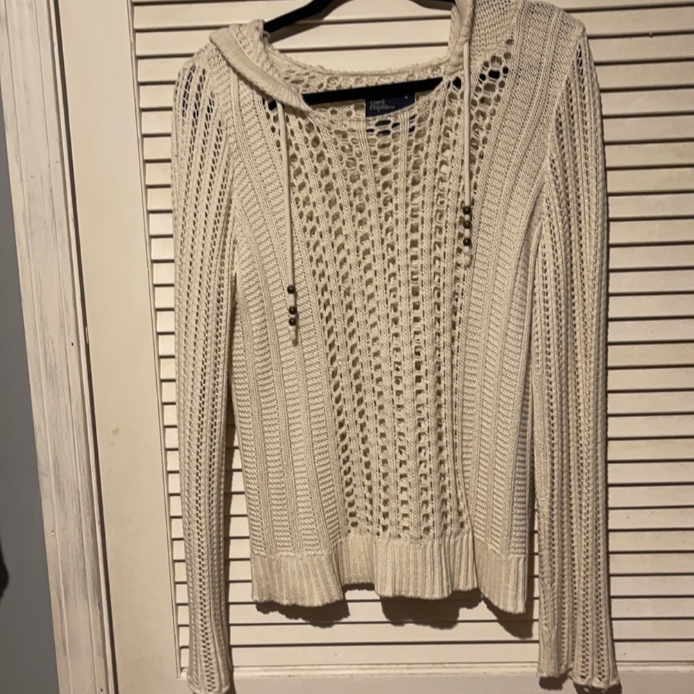 American Eagle Summer Sweater